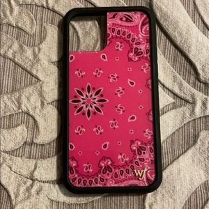 WildFlower Pink Bandana case